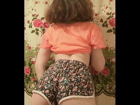 ❤️ Gadis muda seksi menanggalkan celana pendeknya di depan kamera ❤ Super sex di id.kassa-standupbar.ru ❤