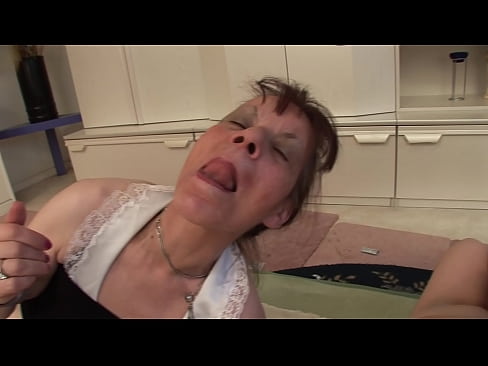 ❤️ Dua nenek dan satu kakek memiliki threesome ❤ Super sex di id.kassa-standupbar.ru ❤